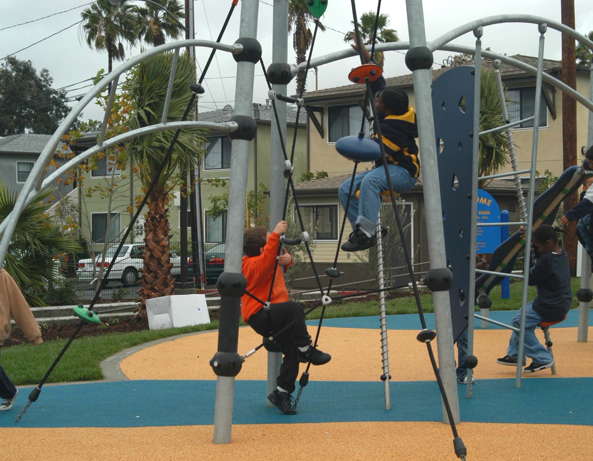 CalBrisas Playground